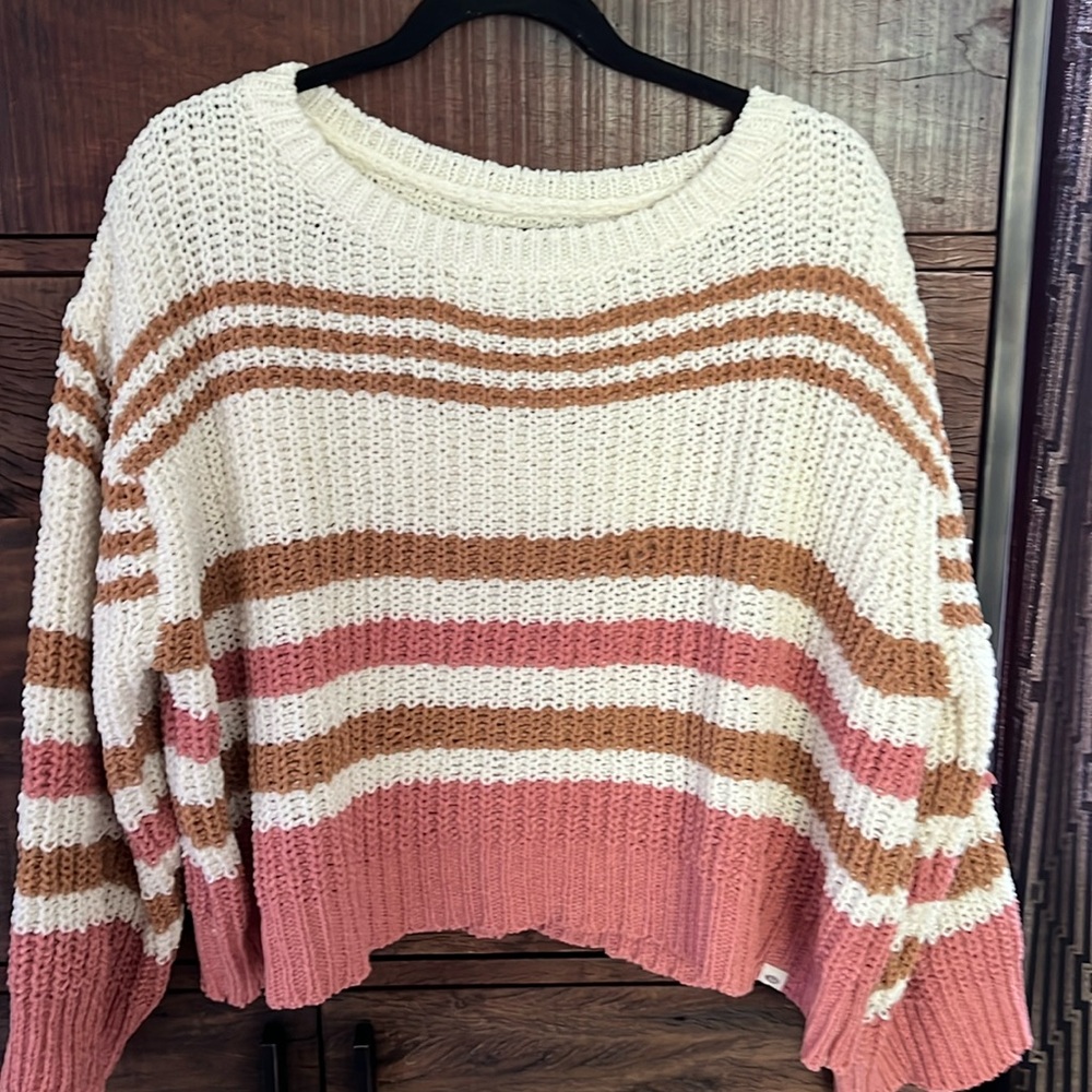 Yummy Rip Curl knit 🧶 sweater